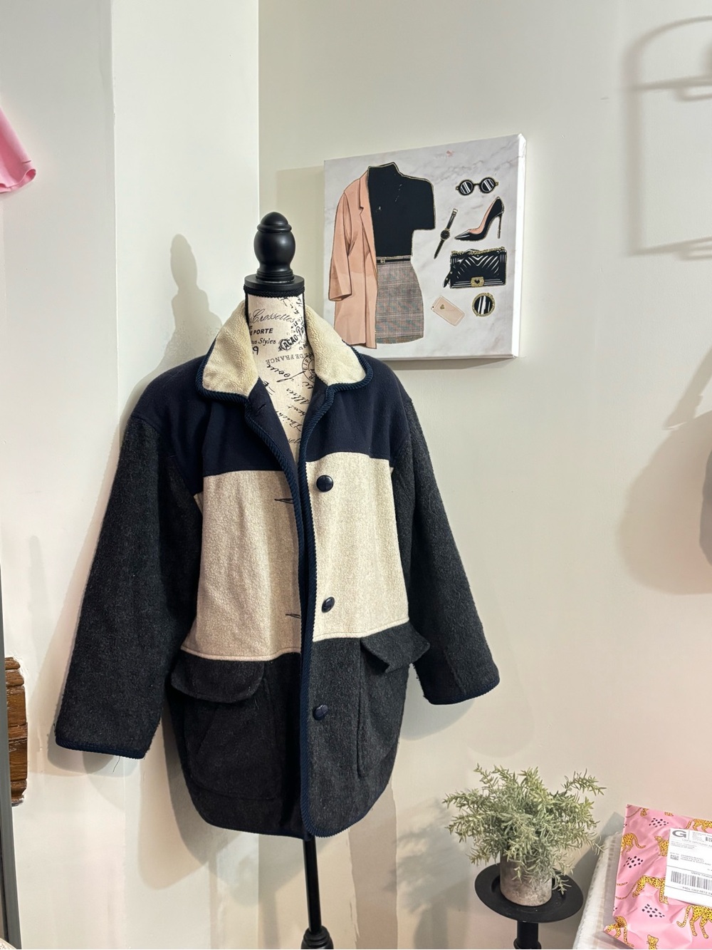 Colorblock Teddy Coat in Black & Cream